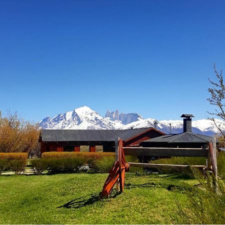 Hosteria Tercera Barranca Torres del Paine National Park Exterior photo