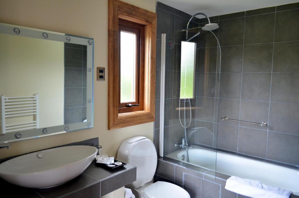 Hosteria Tercera Barranca Torres del Paine National Park Room photo